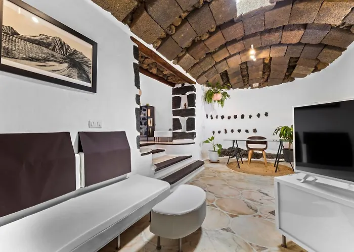 Koré Aljibe * Tías