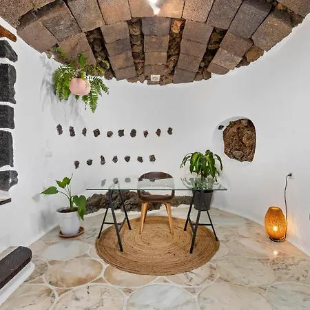 Kore Aljibe Apartment